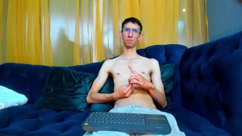 Zyro Nigth online show from 11.10.25