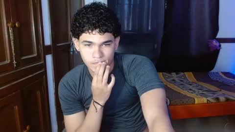 Snapshot of zyrosxk chatting on 01.06.26 antonio felipe online show from 01.06.26