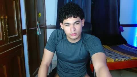 Snapshot of zyrosxk chatting on 01.08.26 antonio felipe online show from 01.08.26