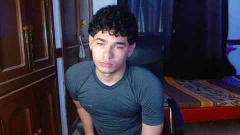 Snapshot of zyrosxk chatting on 01.09.26 antonio felipe online show from 01.09.26