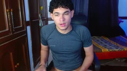 Snapshot of zyrosxk chatting on 01.11.26 antonio felipe online show from 01.11.26