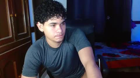 Snapshot of zyrosxk chatting on 02.02.26 antonio felipe online show from 02.02.26