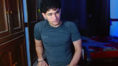 Snapshot of zyrosxk chatting on 02.03.26 antonio felipe online show from 02.03.26