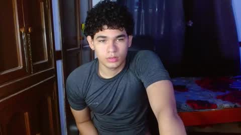 Snapshot of zyrosxk chatting on 02.08.26 antonio felipe online show from 02.08.26