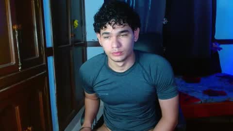 Snapshot of zyrosxk chatting on 02.15.26 antonio felipe online show from 02.15.26