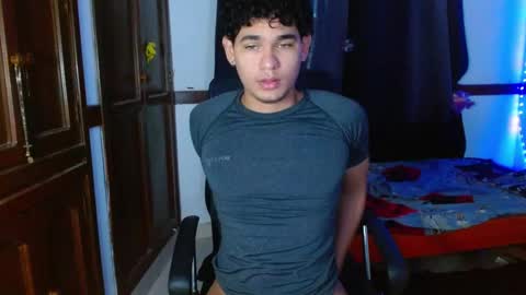 Snapshot of zyrosxk chatting on 02.16.26 antonio felipe online show from 02.16.26