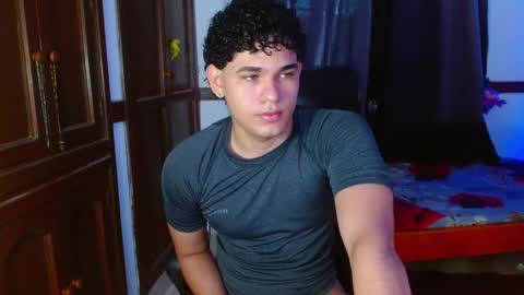 Snapshot of zyrosxk chatting on 02.18.26 antonio felipe online show from 02.18.26