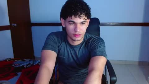 Snapshot of zyrosxk chatting on 02.27.26 antonio felipe online show from 02.27.26