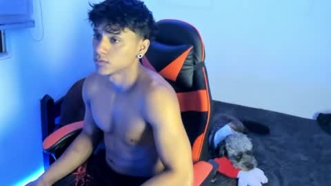 Snapshot of zyzz_1812 chatting on 06.08.26 zyzz_1812 online show from 06.08.26