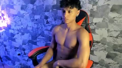 Snapshot of zyzz_1812 chatting on 06.18.26 zyzz_1812 online show from 06.18.26