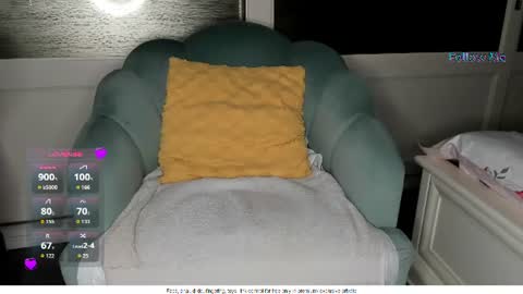 Snapshot of zzzbutterflyxxx chatting on 07.20.26 Miss Carla online show from 07.20.26