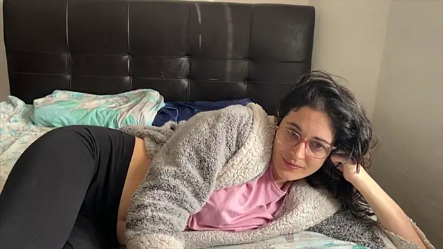 Snapshot of Lunaabbey chatting on 02.12.26 Lunaabbey online show from 02.12.26