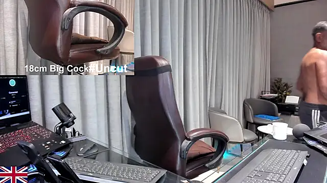 OnlineBossUK online show from 06.18.26
