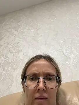 angelmommu online show from 04.07.26