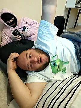 genderfluidco2 online show from 01.10.26