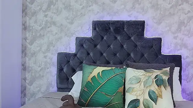 elizabeth coleman online show from 04.08.26