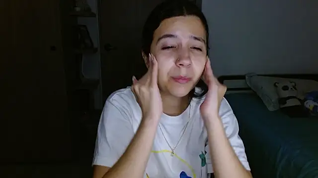 mia  lopez  online show from 02.12.26