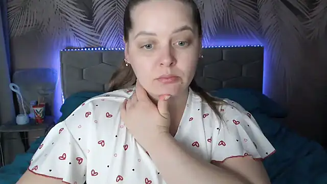 uliastar online show from 03.15.25