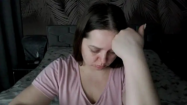 uliastar online show from 02.16.26