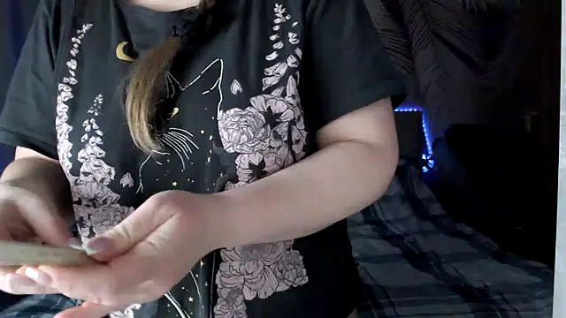 uliastar online show from 03.22.26