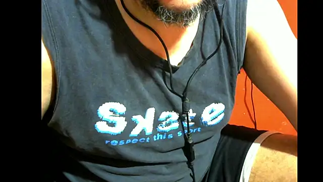 Snapshot of jshepeherd chatting on 05.23.26 jshepeherd online show from 05.23.26