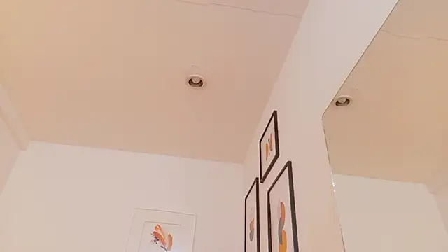 Snapshot of kinkylittlegirll chatting on 11.02.25 kinkylittlegirll online show from 11.02.25