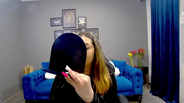 Snapshot of Katewalker_ chatting on 03.14.25 Katewalker online show from 03.14.25