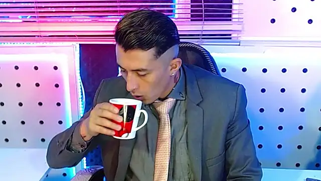 Darko0717 online show from 11.11.25