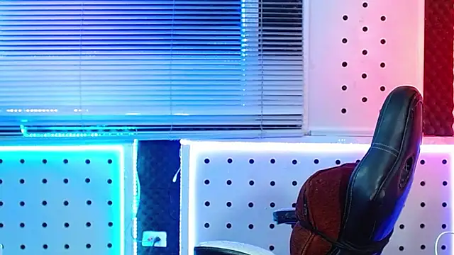 Darko0717 online show from 04.14.26