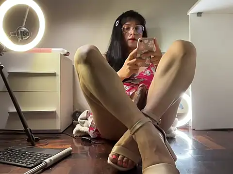 Snapshot of valeria_lokitasexy chatting on 12.03.24 valeria lokitasexy online show from 12.03.24