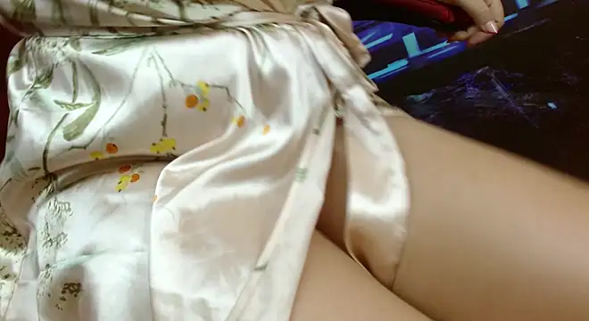 Abril Beltran  online show from 02.09.25