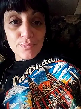 estefyzapata online show from 05.06.26