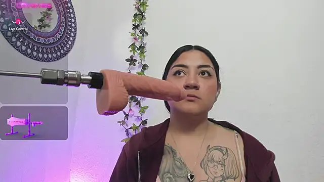 Snapshot of Hanna_moore1 chatting on 02.03.25 Hanna moore1 online show from 02.03.25