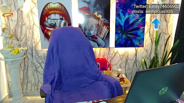 Snapshot of EmiTranny chatting on 03.12.25 EmiTranny online show from 03.12.25