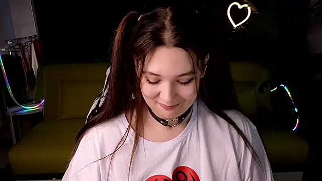 DjennaPalme online show from 01.25.25