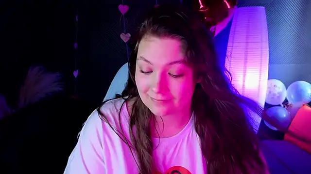 DjennaPalme online show from 02.18.25