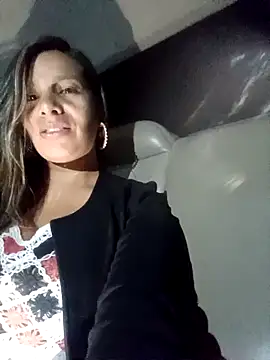 Snapshot of karinadiaz69 chatting on 12.16.24 karinadiaz69 online show from 12.16.24