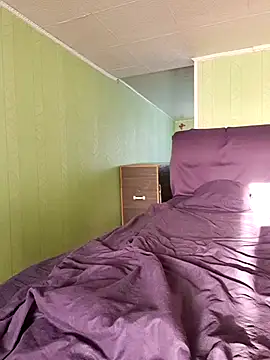 KiraXTender online show from 02.03.26