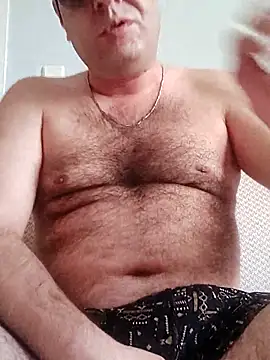 Snapshot of fraud705 chatting on 12.18.25 fraud705 online show from 12.18.25