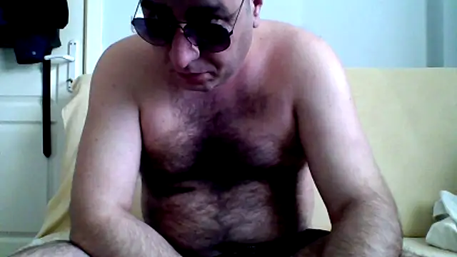 Snapshot of fraud705 chatting on 03.12.26 fraud705 online show from 03.12.26