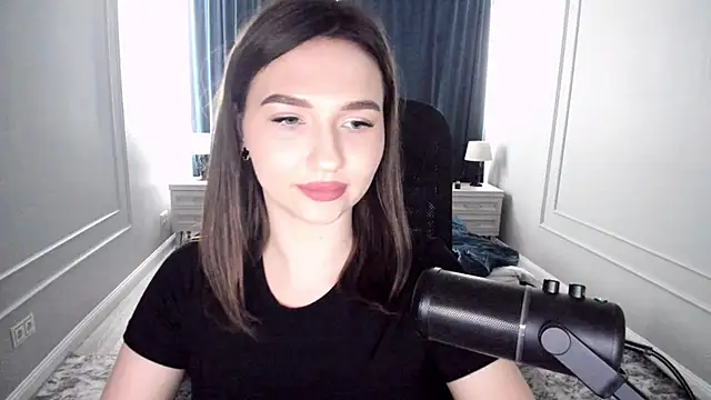 GracefulLook online show from 01.31.25