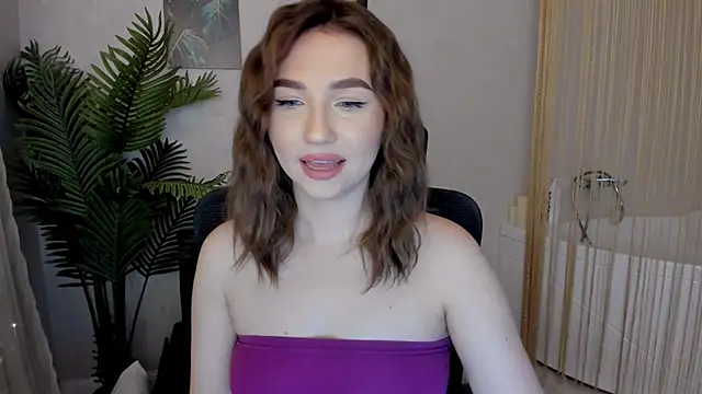 GracefulLook online show from 02.14.25