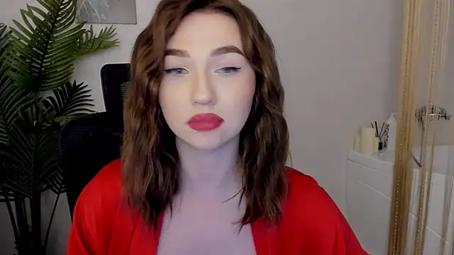 GracefulLook online show from 02.15.25