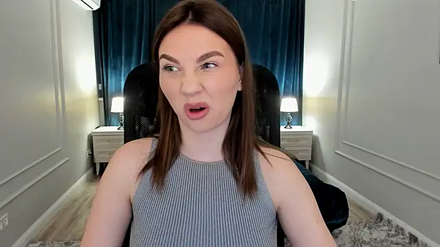 GracefulLook online show from 02.22.25