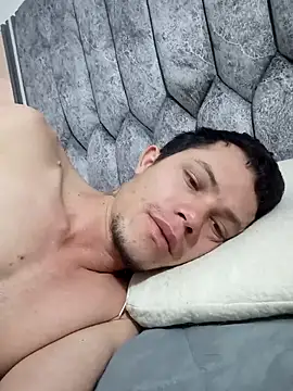 Snapshot of Juam22 chatting on 10.04.25 Juam22 online show from 10.04.25