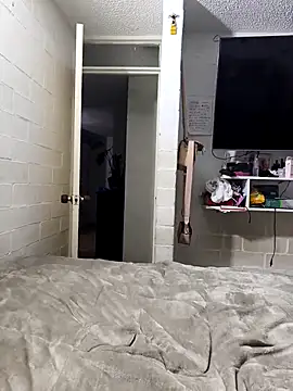 Snapshot of Juam22 chatting on 11.04.25 Juam22 online show from 11.04.25