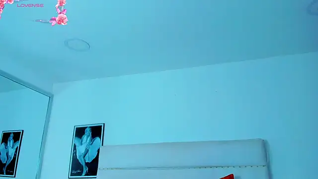TaylorEvanss online show from 05.09.26