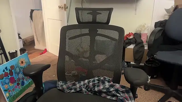 Snapshot of Fr4nk1eFFuxxx chatting on 02.13.25 Fr4nk1eFFuxxx online show from 02.13.25