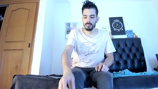 JohanyLatino online show from 01.12.25