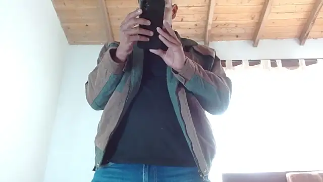 JohanyLatino online show from 06.28.26